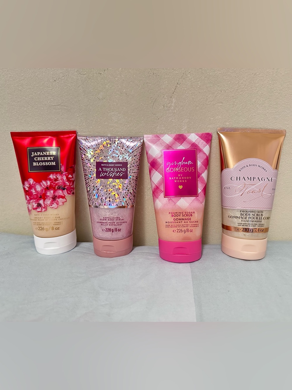 Bath & Body Works Body Scrub 4-Piece Set – New